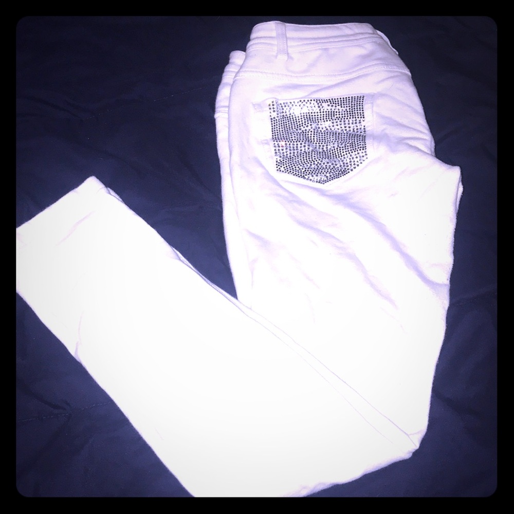 White Stretchy pants